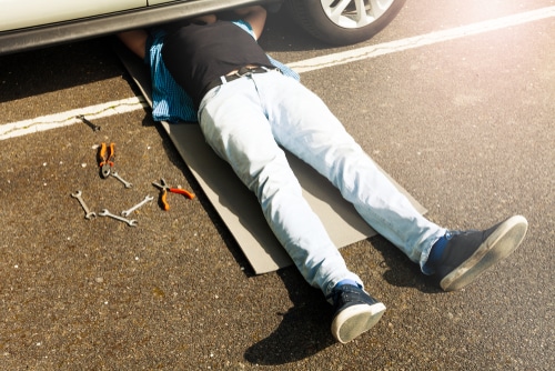 car maintenance injuries